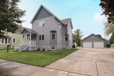 617 Illinois Ave, North Fond Du Lac, WI 54937