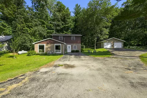 W1072 County Rd Hh, Fremont, WI 54940