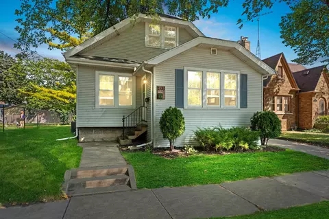 1508 Central St, Oshkosh, WI 54901
