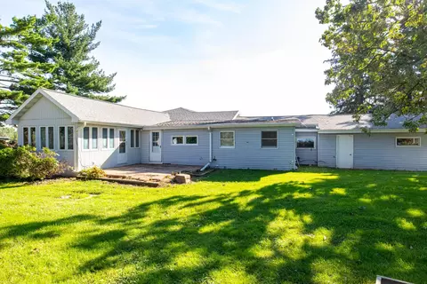 Exterior - 803 County Rd E, Ripon, WI 54971 photo 6 of 7