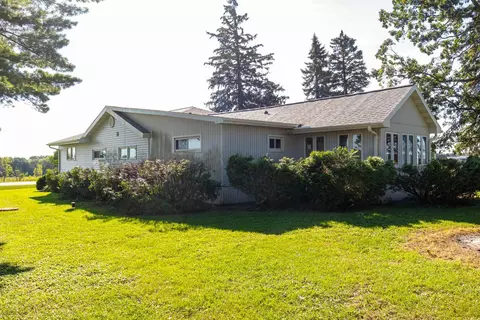 Exterior - 803 County Rd E, Ripon, WI 54971 photo 3 of 7