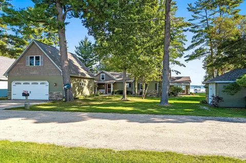 w6320 Gumaer Road, Shawano, WI 54166