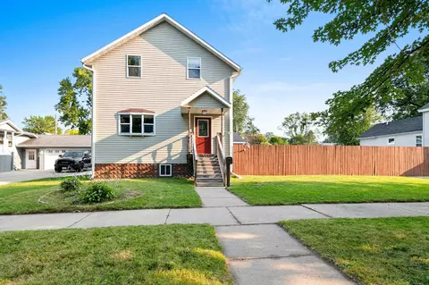 445 Congress St, Oconto, WI 54153