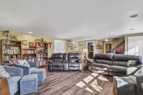 3372 Brookside Dr, Pulaski, WI 54162 photo 23