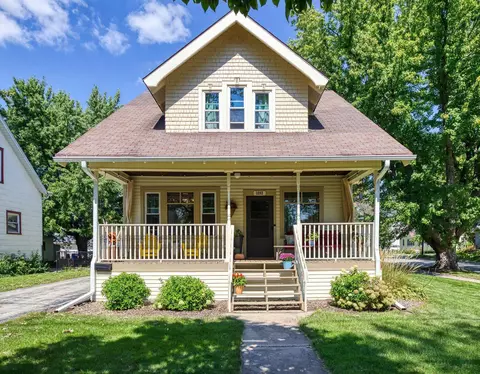 1202 W Lawrence St, Appleton, WI 54914