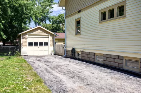 1202 W Lawrence St, Appleton, WI 54914 photo 10