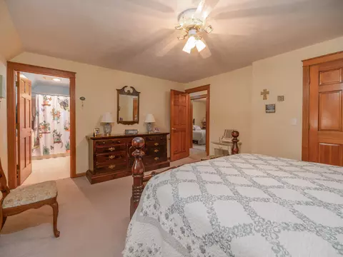Bedroom - n427 Maple Ridge Drive, Appleton, WI 54915 photo 2 of 4