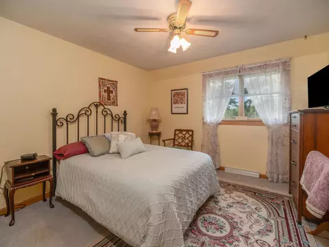 Bedroom - n427 Maple Ridge Drive, Appleton, WI 54915 photo 3 of 4