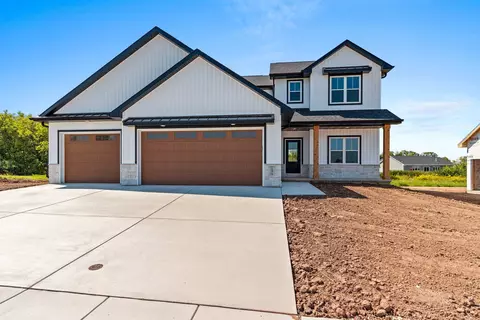 1574 Red Hawk Landing Trl, De Pere, WI 54115