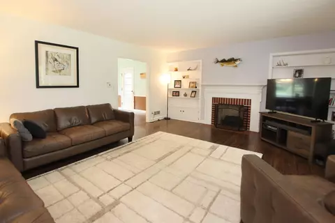 431 Eureka St, Ripon, WI 54971 photo 4