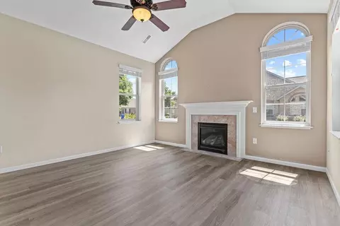 2310 E Tuscany Way #23, Appleton, WI 54913 photo 3