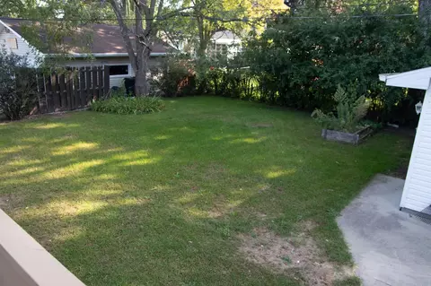 Exterior - 1620 S Seminole Rd, Appleton, WI 54914 photo 5 of 5