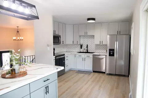 Kitchen - 1620 S Seminole Rd, Appleton, WI 54914 photo 1 of 3
