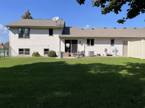 1701 E Orchard Blossom Dr, Appleton, WI 54915 photo 20
