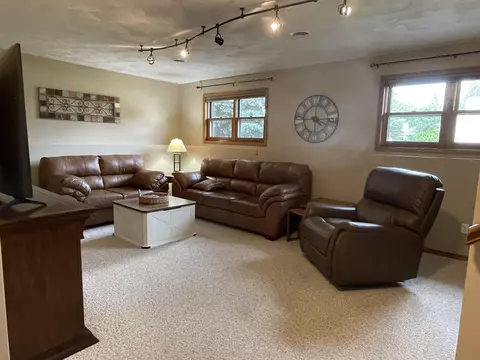 1701 E Orchard Blossom Dr, Appleton, WI 54915 photo 6