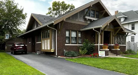 427 W Irving Ave, Oshkosh, WI 54901
