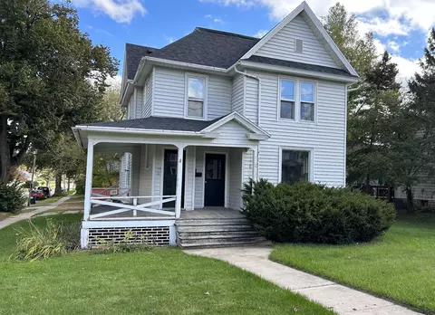 735 Metomen St, Ripon, WI 54971