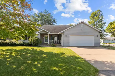 2308 W 3rd St, Marshfield, WI 54449