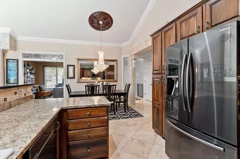 Kitchen - 4731 Westbrook Ct, Appleton, WI 54913 photo 5 of 8