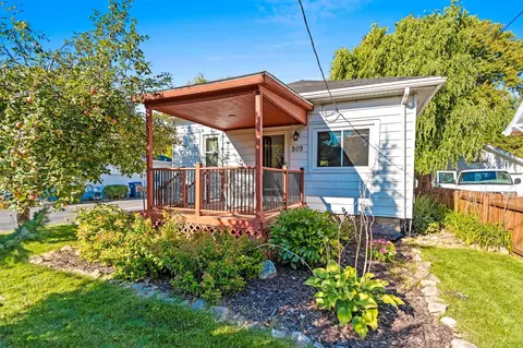 509 Oak St, Neenah, WI 54956