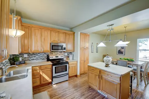 703 Superior St, Appleton, WI 54911 photo 13