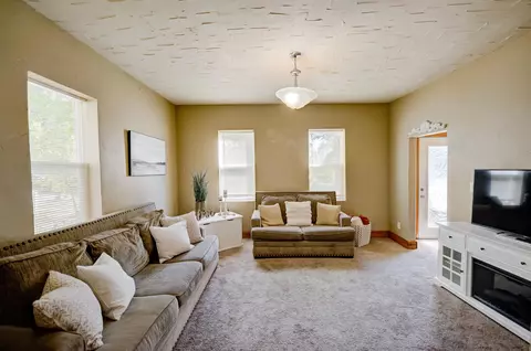 703 Superior St, Appleton, WI 54911 photo 4