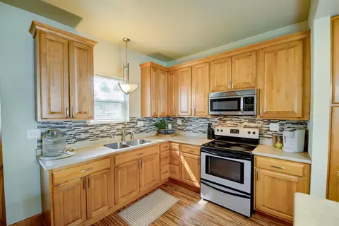 703 Superior St, Appleton, WI 54911 photo 11