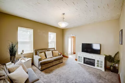 703 Superior St, Appleton, WI 54911 photo 3