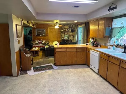 N8881 County G Road, Gresham, WI 54128 photo 26