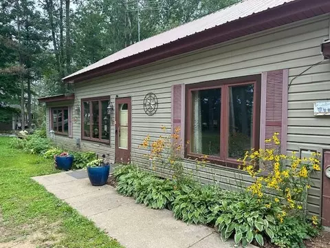 N8881 County G Road, Gresham, WI 54128 photo 3