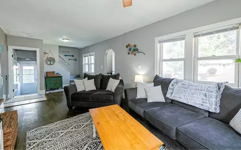 325 E Harding Dr, Appleton, WI 54915 photo 4
