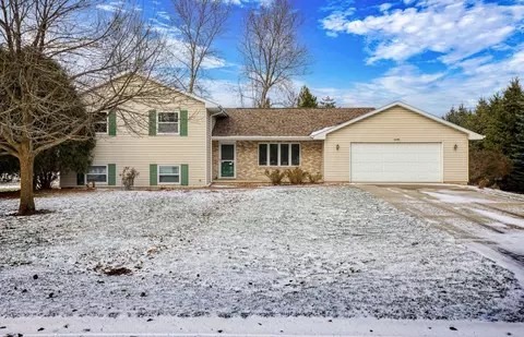 w3190 Creek View Lane, Appleton, WI 54915