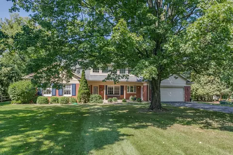 1944 Palisades Dr, Appleton, WI 54915