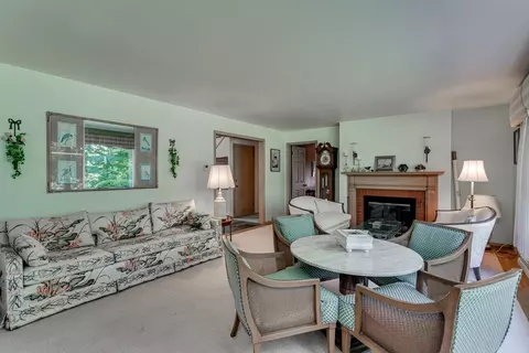 1944 Palisades Dr, Appleton, WI 54915 photo 9