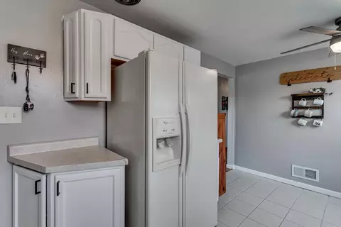 2018 N Mcdonald St, Appleton, WI 54911 photo 9