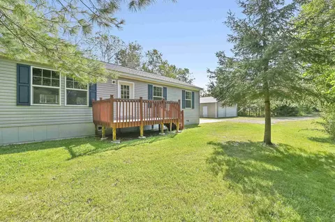 6608 Miller Rd, Abrams, WI 54101
