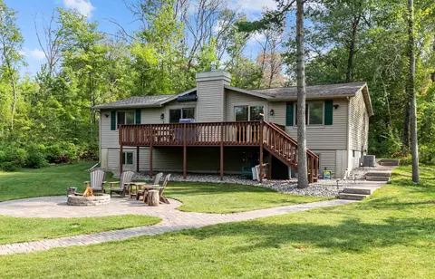 n1386 Wood Duck Way, Keshena, WI 54135