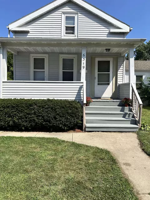 6319 12th Ave, Kenosha, WI 53143
