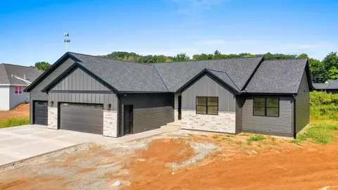 2619 Farmington Way, Green Bay, WI 54313