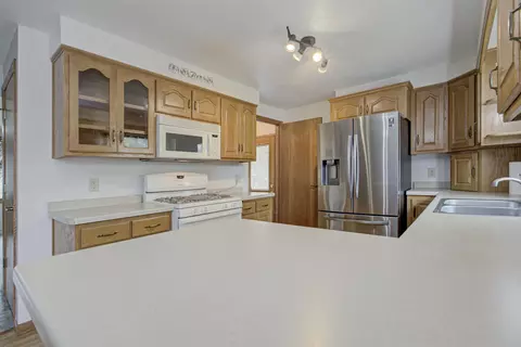 2736 Elmwood Ct, Appleton, WI 54911 photo 10