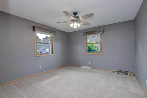 2736 Elmwood Ct, Appleton, WI 54911 photo 16