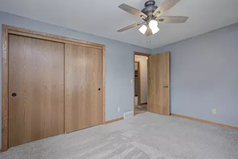 2736 Elmwood Ct, Appleton, WI 54911 photo 15