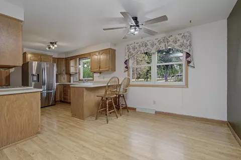 2736 Elmwood Ct, Appleton, WI 54911 photo 7