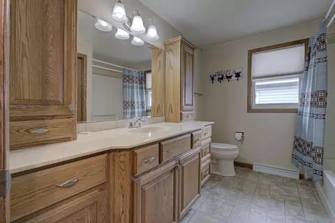 2736 Elmwood Ct, Appleton, WI 54911 photo 13