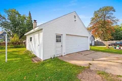 1347 W 2nd St, Appleton, WI 54914 photo 27