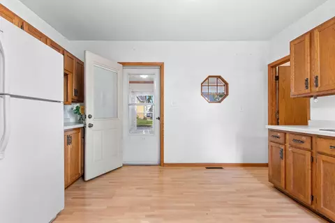 1347 W 2nd St, Appleton, WI 54914 photo 7