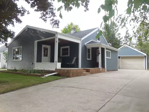 2017 County Road Q, Pound, WI 54161