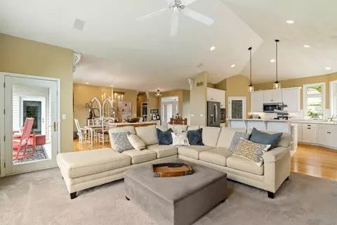 Living - n5576 Mapleview Lane, Hilbert, WI 54129 photo 3 of 6
