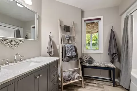 Bath - n5576 Mapleview Lane, Hilbert, WI 54129 photo 10 of 10