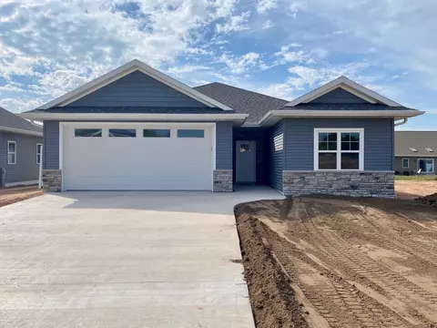 1741 Anna Ct, Green Bay, WI 54311